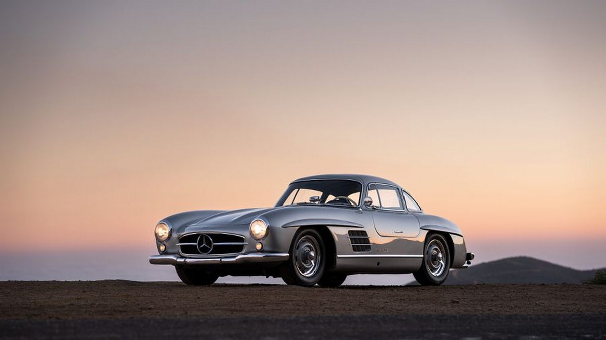 183 میلیارد تومان؛ مرسدس بنز 300SL گالویینگ افسانهای رکورد شکست