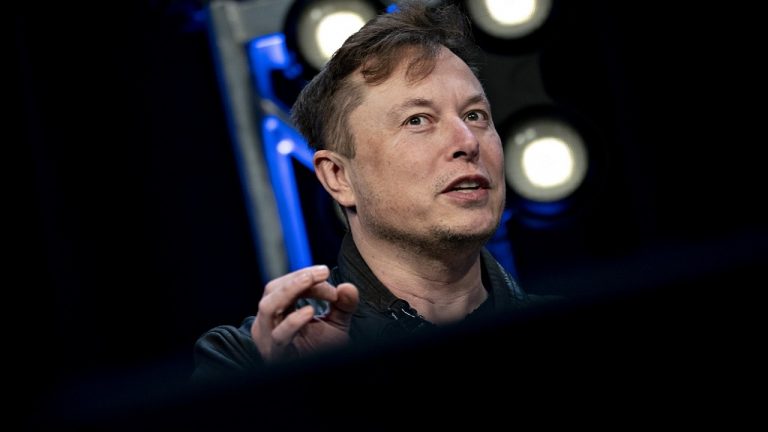 آمادگی تراشه مغزی ایلان ماسک برای آزمایش‌های انسانی