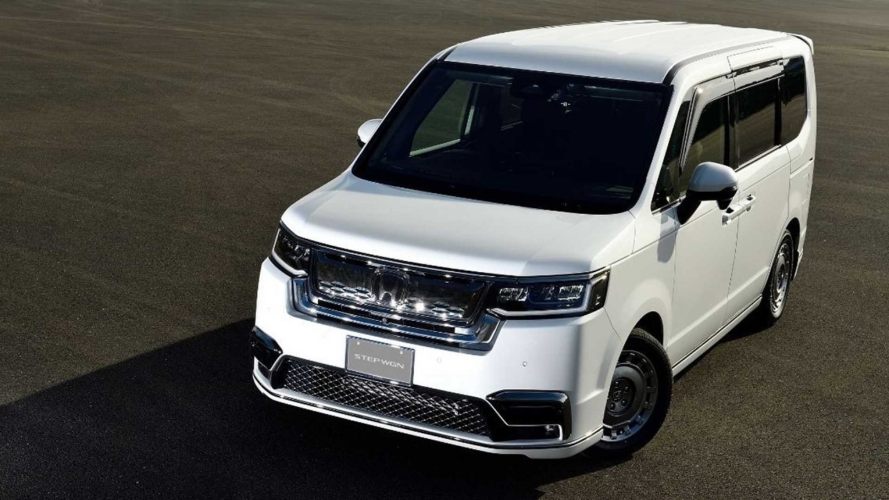 ارتقا مینی ون‌های هوندا استپ WGN ۲۰۲۲ به اندازه‌های بزرگتر
