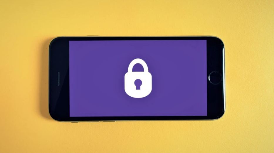 حریم خصوصی iOS ۱۵
