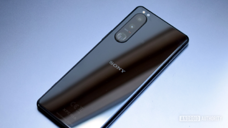 سونی گوشی Sony Xperia ۱ III را به بازار عرضه می‌کند
