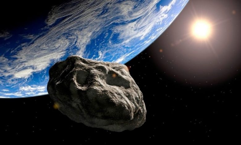 سیارکی یک کیلومتری در حال حرکت به سمت زمین