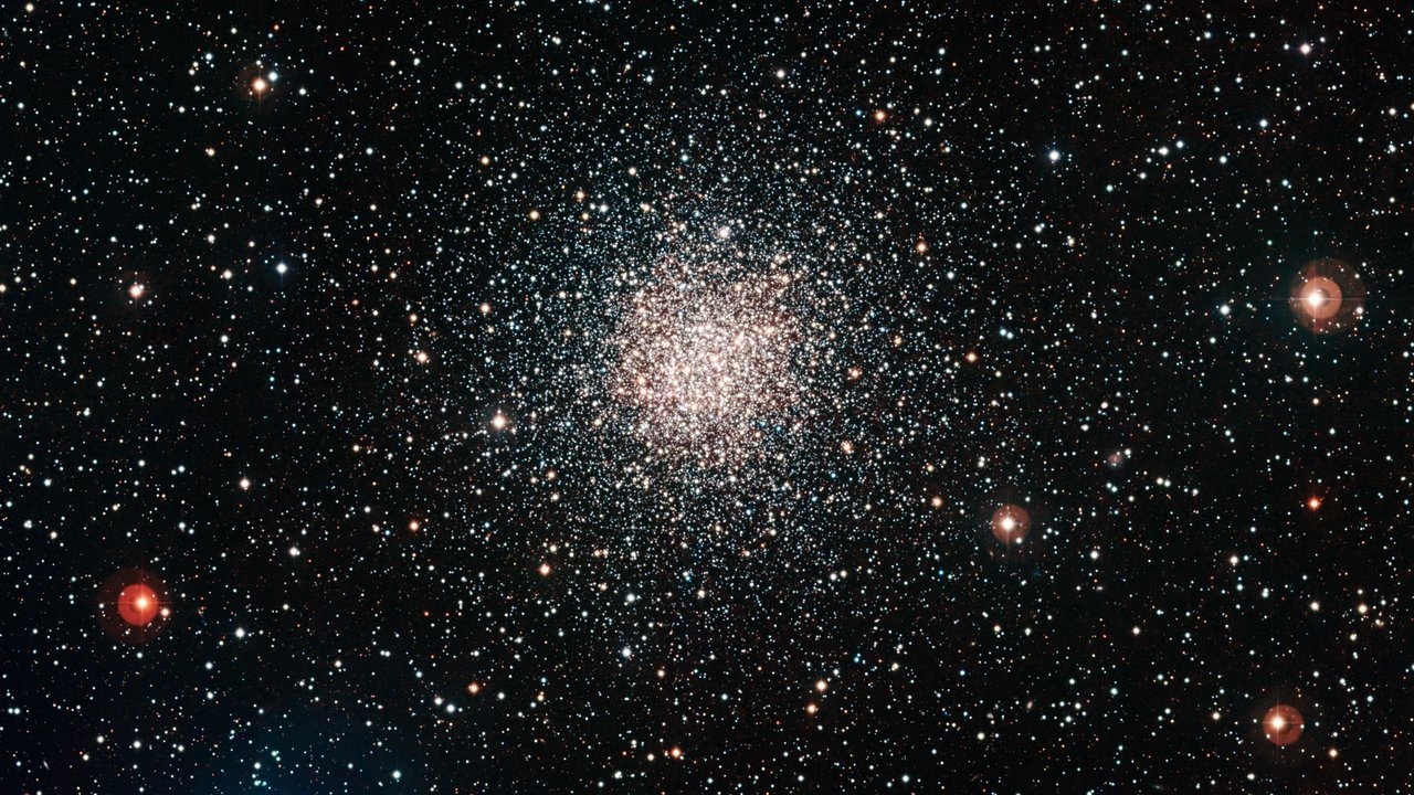 ماهواره TESS ناسا از جسمی غبارآلود خبر می‌دهد