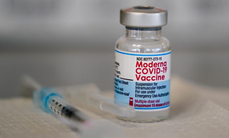 مدرنا: نتیجه عملکرد واکسن اختصاصی امیکرون در ماه مارس مشخص می‌شود
