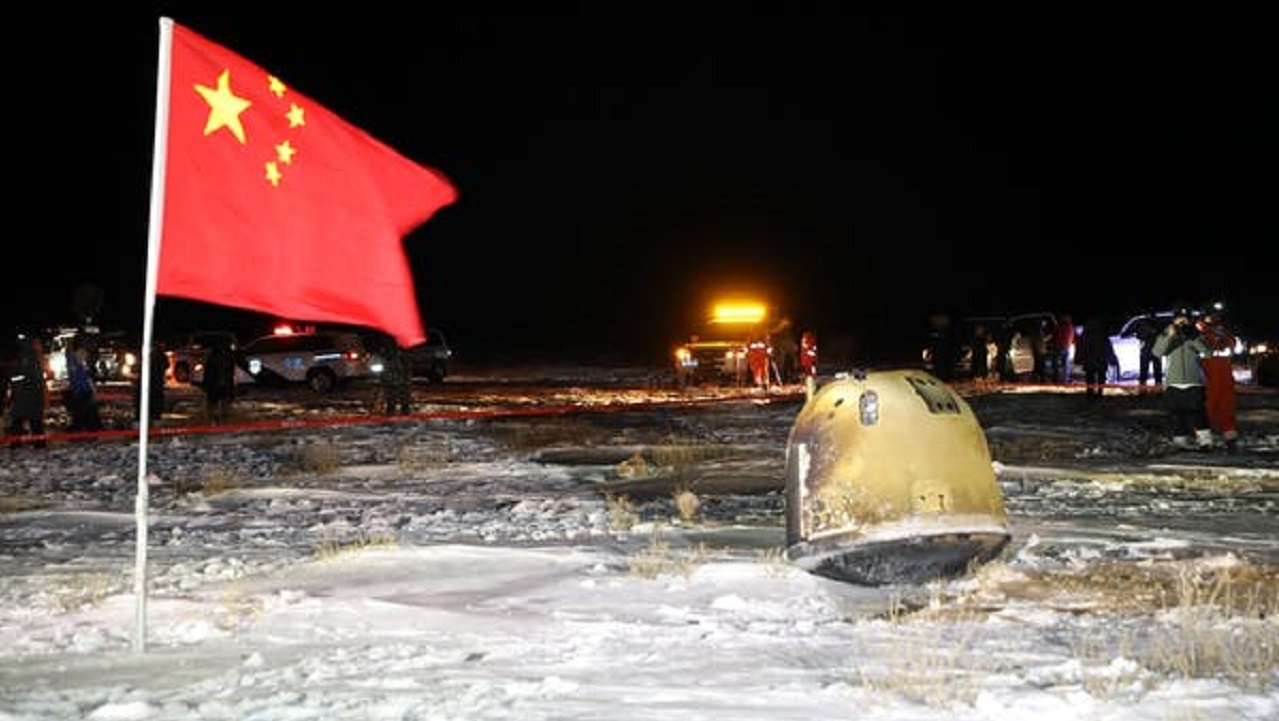 تحقیقات روی ماه