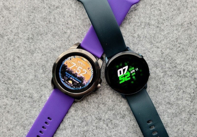 صفحه نمایش ساعت هوشمند