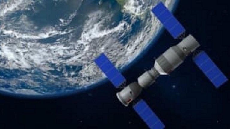 کشف یک سیاره خارج از منظومه شمسی با مداری متفاوت