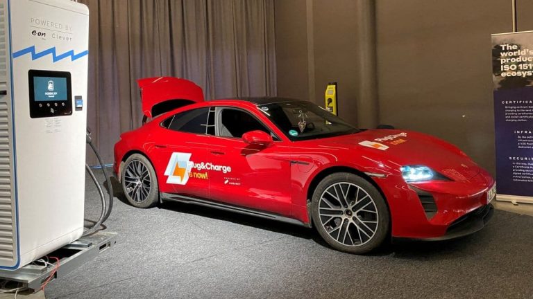 ارتباط رنگ خودرو با آمار تصادفات