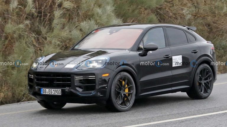 دور آزمایشی خودروی توربو GT پورشه +تصاویر