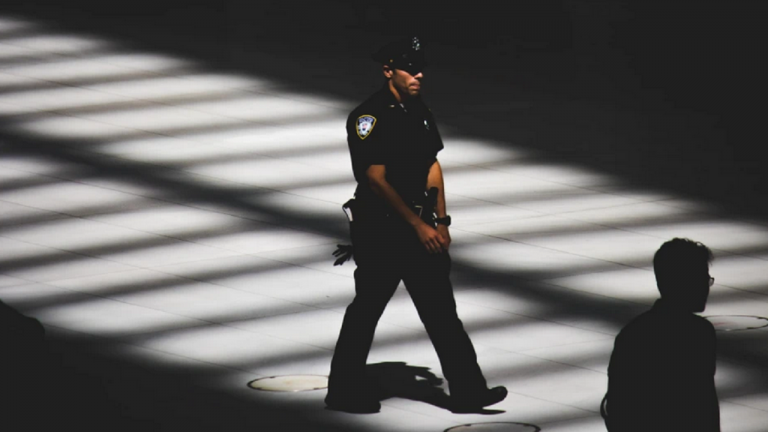 سرقت مسلحانه در یکی از فروشگاههای اپل