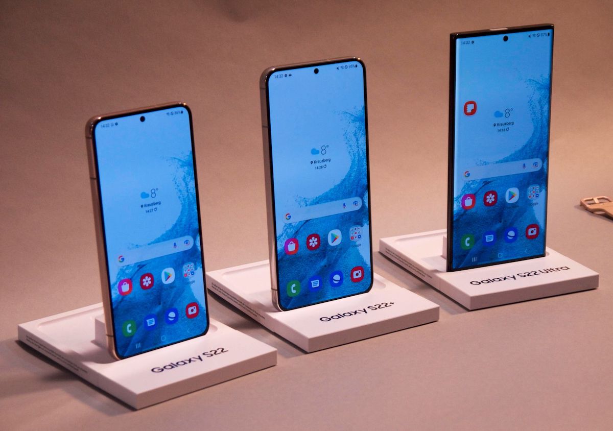 سری گلکسی S22 روشن‌ترین و دقیق‌ترین نمایشگر AMOLED بازار را دارد