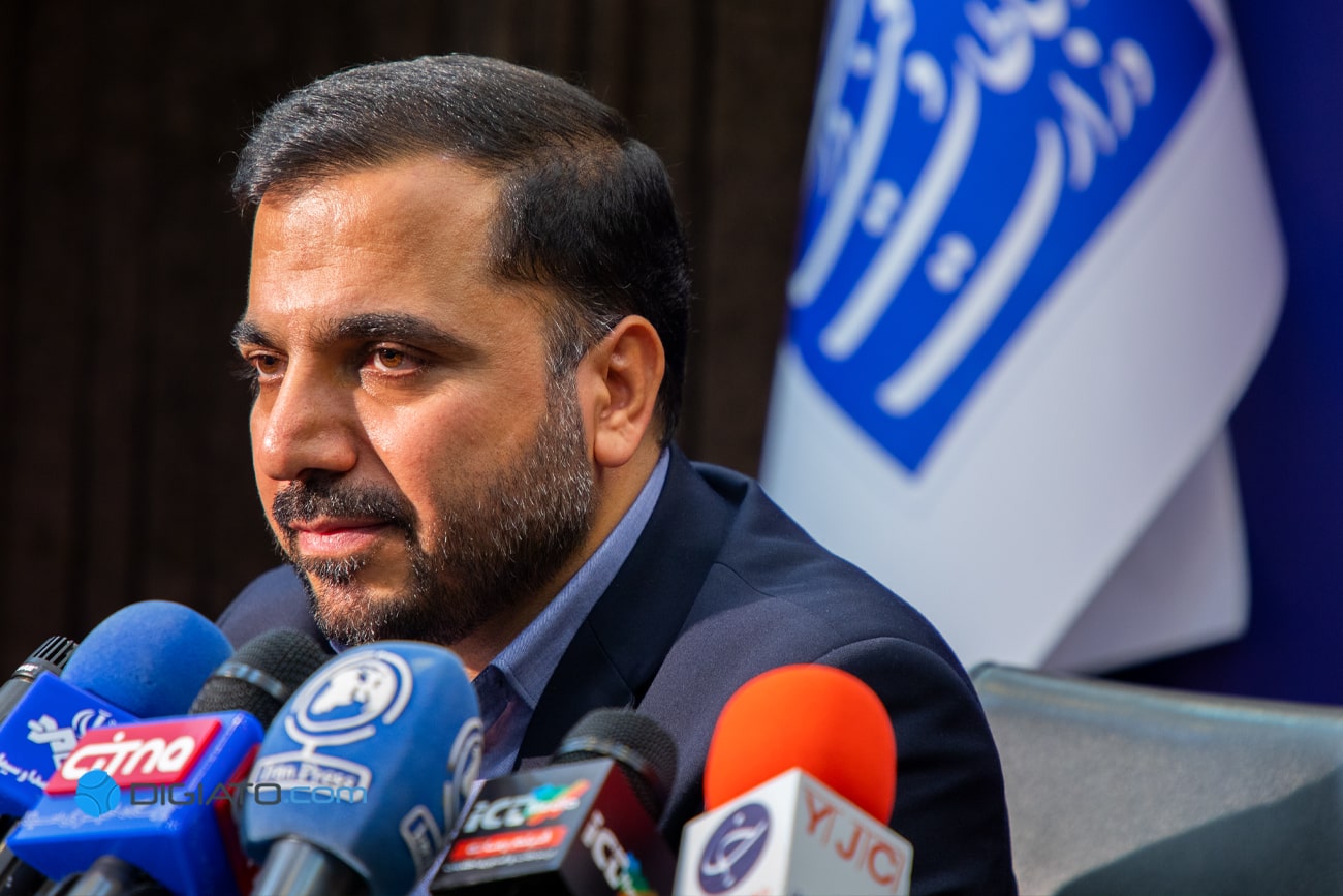 وزیر ارتباطات در مراسم افتتاح طرحهای ارتباطی ایرانسل: واگذاری پورتهای فیبر نوری از هفته آینده