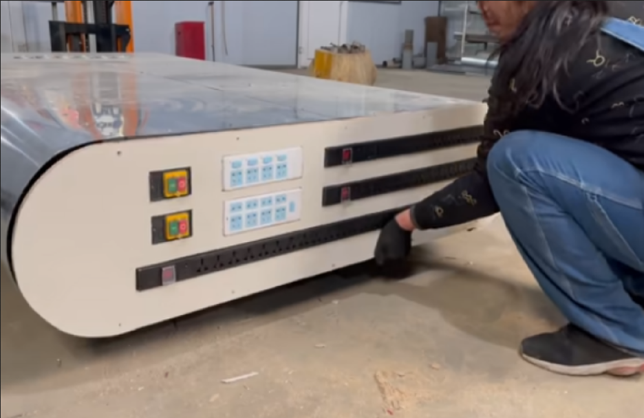 پاروبانک غول پیکر پاروبانک غول پیکر