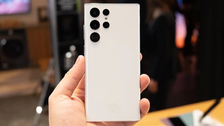 کالبد شکافی گلکسی S22 اولترا [تماشا کنید]