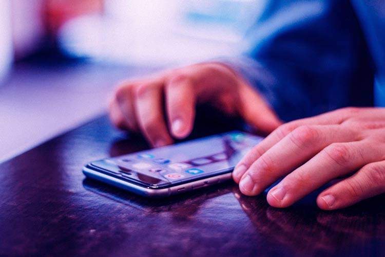 بازار در انتظار افزایش قیمت گوشی