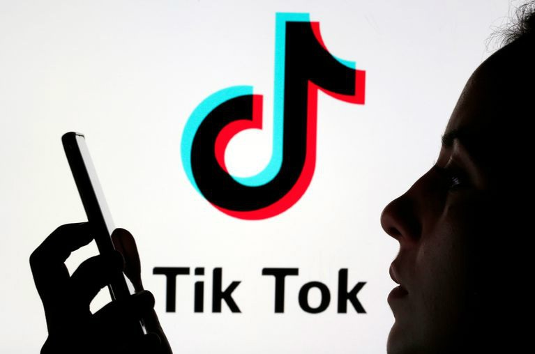 سامسونگ برخی برنامه ها را برای حفاظت از باتری دستگاه ها محدود می کند
