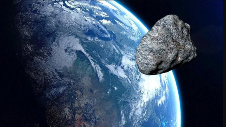 سیارکی که تنها ۲ ساعت قبل از برخورد به زمین شناسایی شد