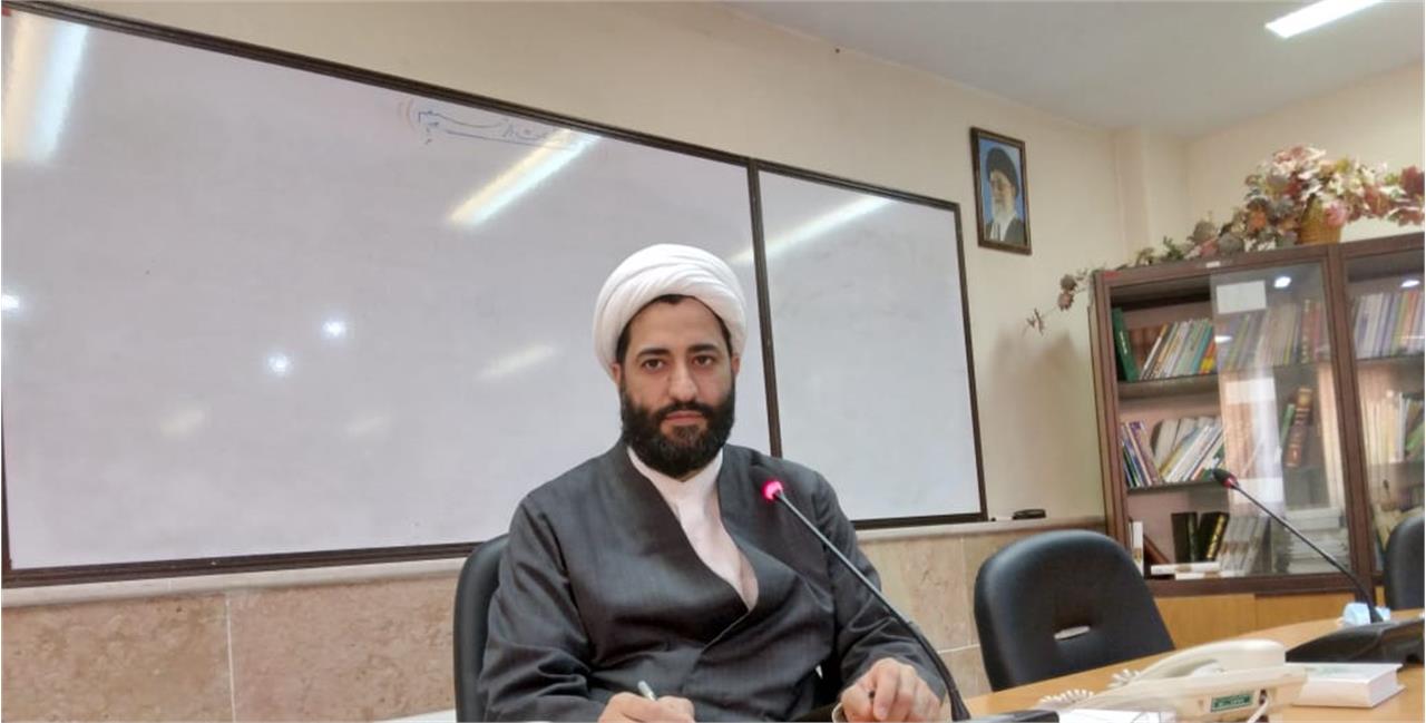 مرکز توسعه فرهنگ و هنر در فضای مجازی ارسال عمومی پیامک مختص مردان یا زنان را غیر فرهنگی دانست