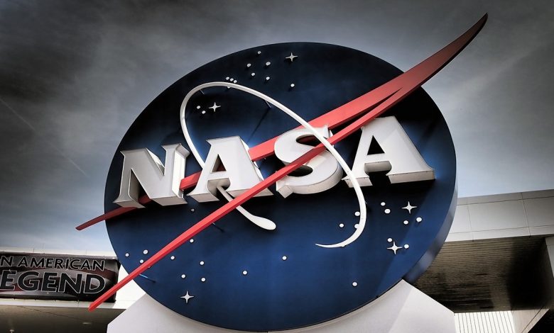 ناسا گردشگران فضایی را هفته آینده به فضا می‌برد