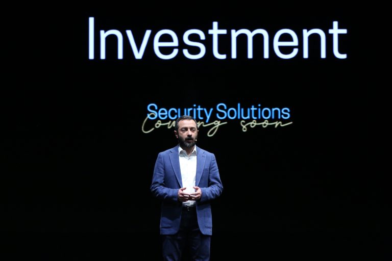 ابرآروان از بزرگ‌ترین سرمایه‌گذاری تاریخ ایران در حوزه‌ دیتاسنتر ابری در این شرکت خبر داد