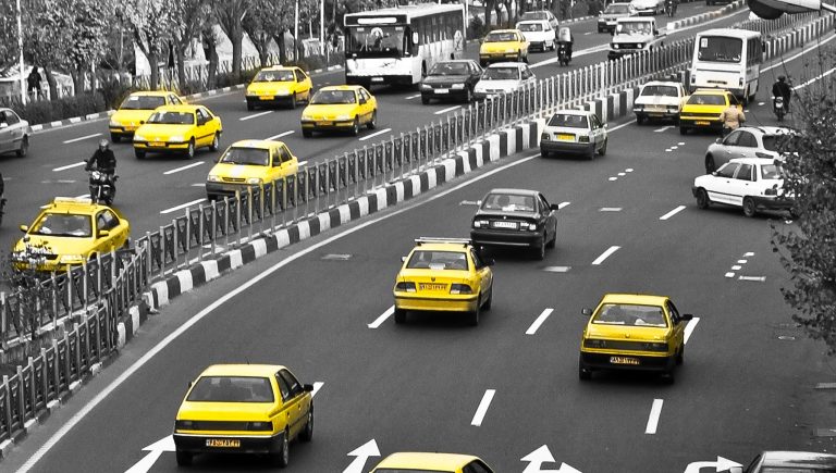 ممنوعیت تردد تاکسی‌های کاربراتوری از امسال در تهران