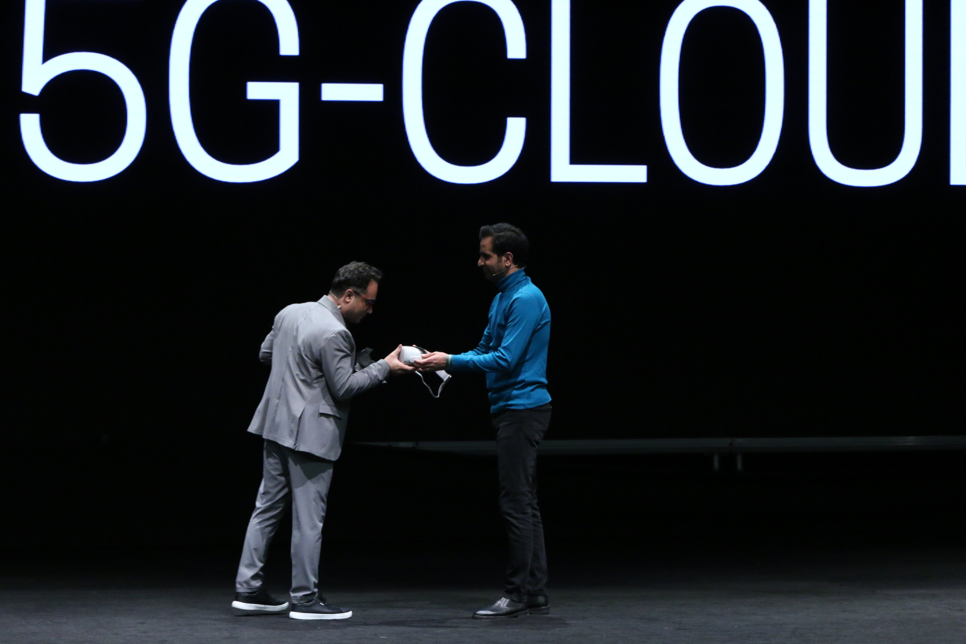 همکاری استراتژیک ابر آروان و زیتل: عرضه 5G Cloud برای ساخت فناوری آینده