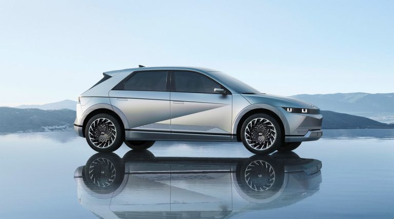 هیوندای آیونیک بالاتر از مرسدس بنز EQS، به عنوان بهترین ماشین سال 2022 برگزیده شد