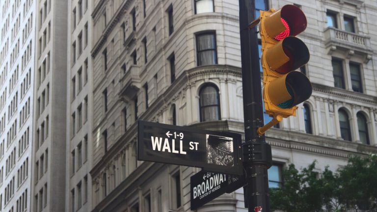 گوگل مپ به زودی چراغ های راهنمایی را هم نشان میدهد