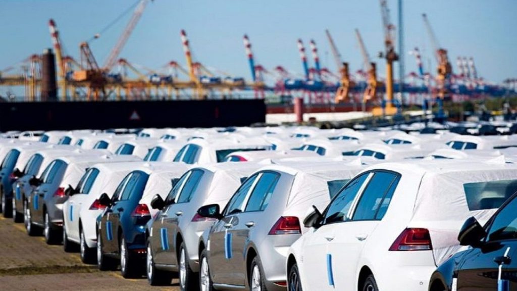 آزادسازی واردات خودرو در پایان اردیبهشت؛  دولت با کلیات طرح موافق است