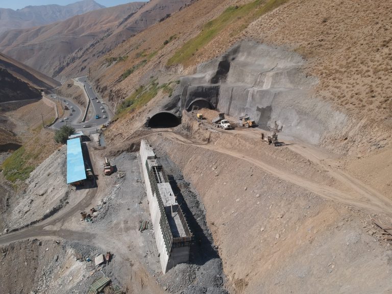 اتصال باند رفت آزادراه تهران شمال به مازندران تا پایان سال 1401