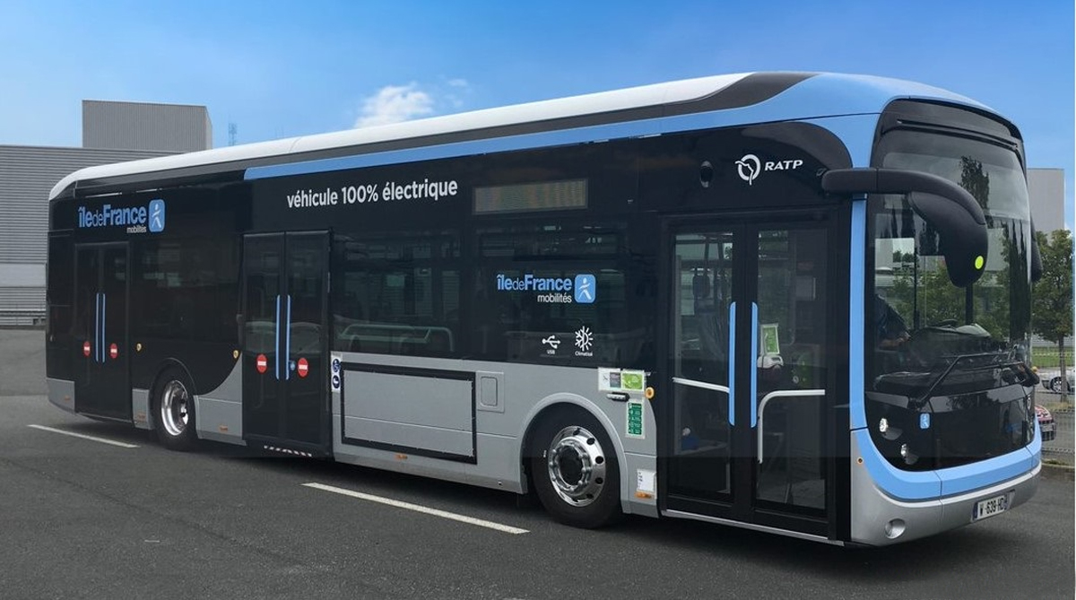 اتوبوس های برقی پاریس جمع آوری شدند؛ نتیجه آتش سوزی دو اتوبوس طی یک هفته