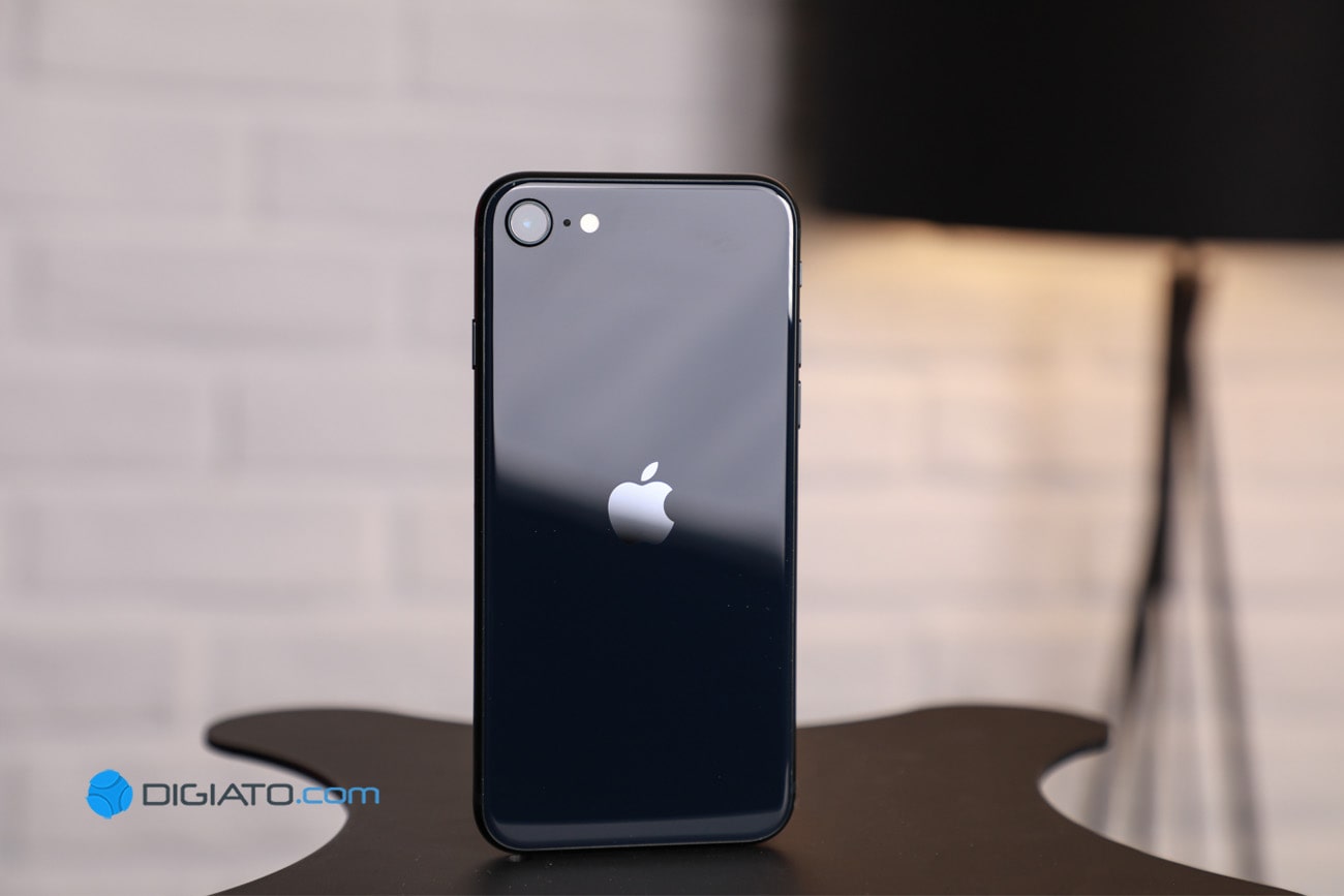 انجمن واردکنندگان موبایل: هنگام خرید تلفن همراه به برچسب قیمت واردکننده و مصرف کننده توجه کنید