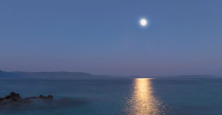 اگر ماه ناپدید شود چه اتفاقی میافتد؟