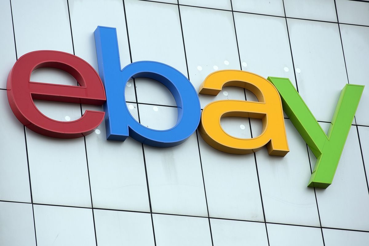 مدیر سابق eBay به آزار و اذیت دو خبرنگار با ارسال اقلامی مانند سوسک زنده اعتراف کرد