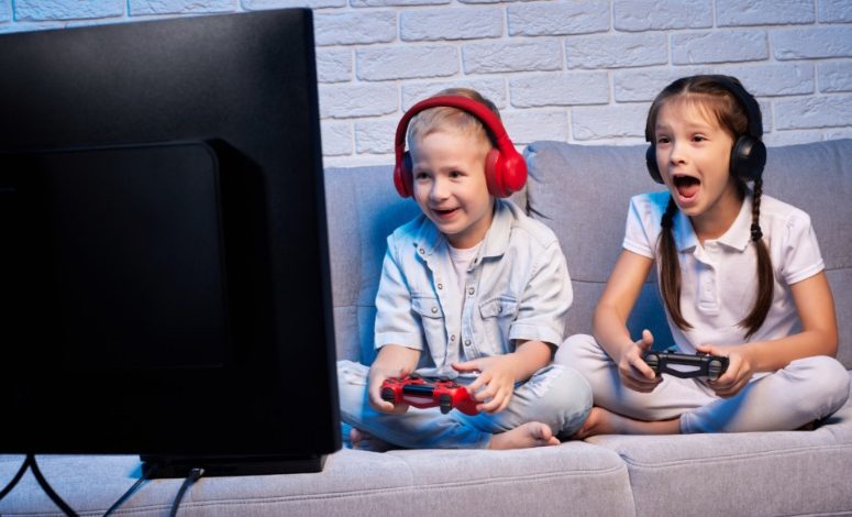 پژوهشی جدید: انجام بازی‌های ویدیویی کودکان را باهوش‌تر می‌کند