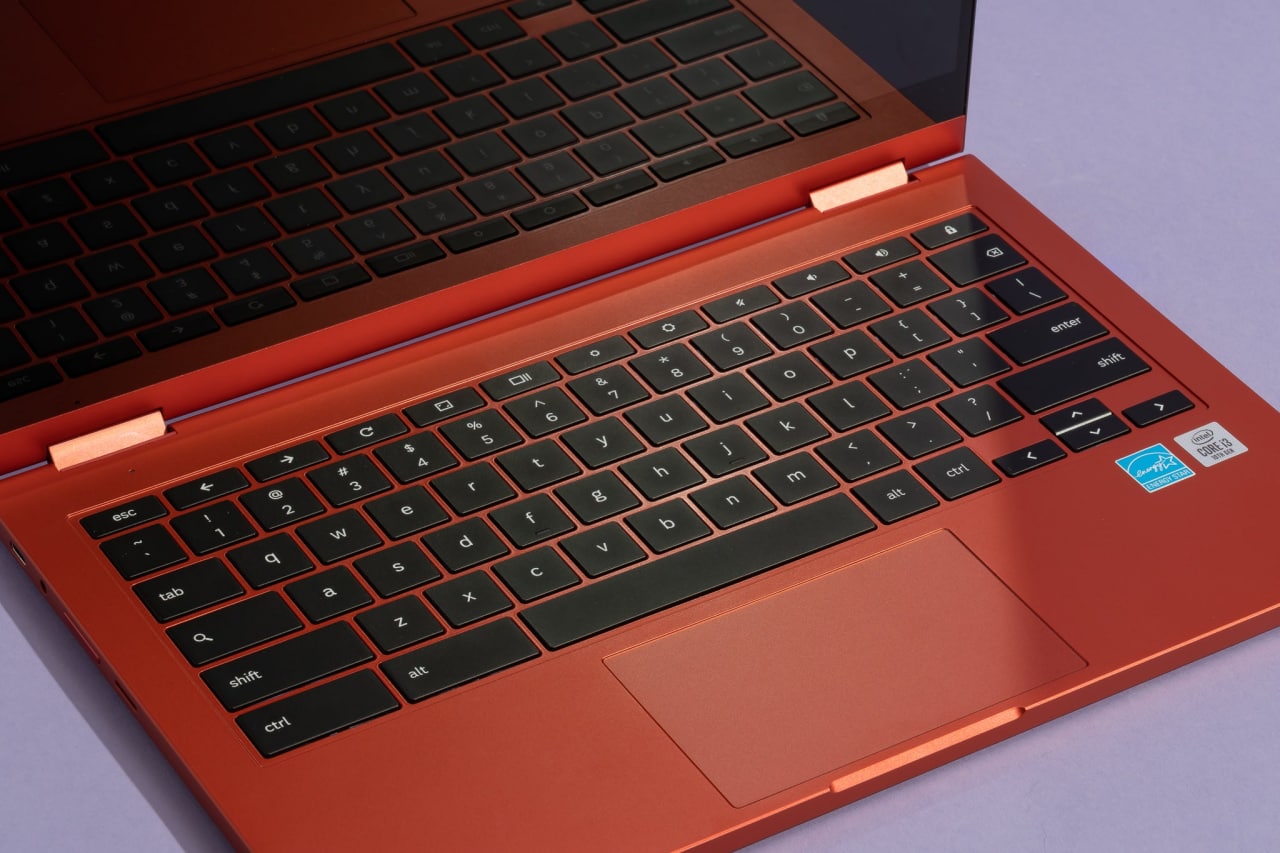 کانالیس: بازار رایانه‌ شخصی و تبلت‌ تحت سلطه اپل در فصل اول 2022