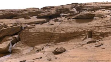 کشف یک درگاه اسرارآمیز در مریخ: یک درگاه چندجهانی یا صرفا یک شکستگی ناشی از زلزله؟