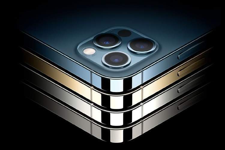 ۲ برابر شدن واردات مسافری آیفون