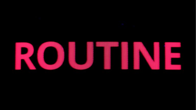 نمایش تریلر گیم پلی بازی ترسناک Routine