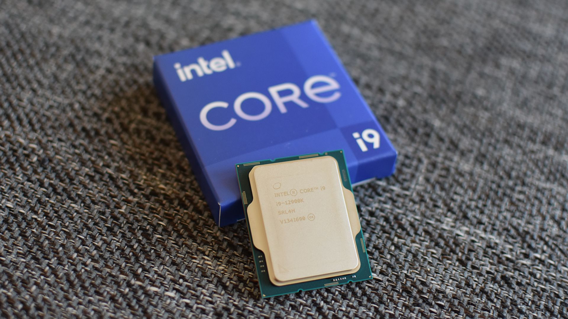 عملکرد پردازنده Core i9-13900K تا ۲۴ درصد سریع‌تر از 12900K و ۴۳ درصد بالاتر 5950X