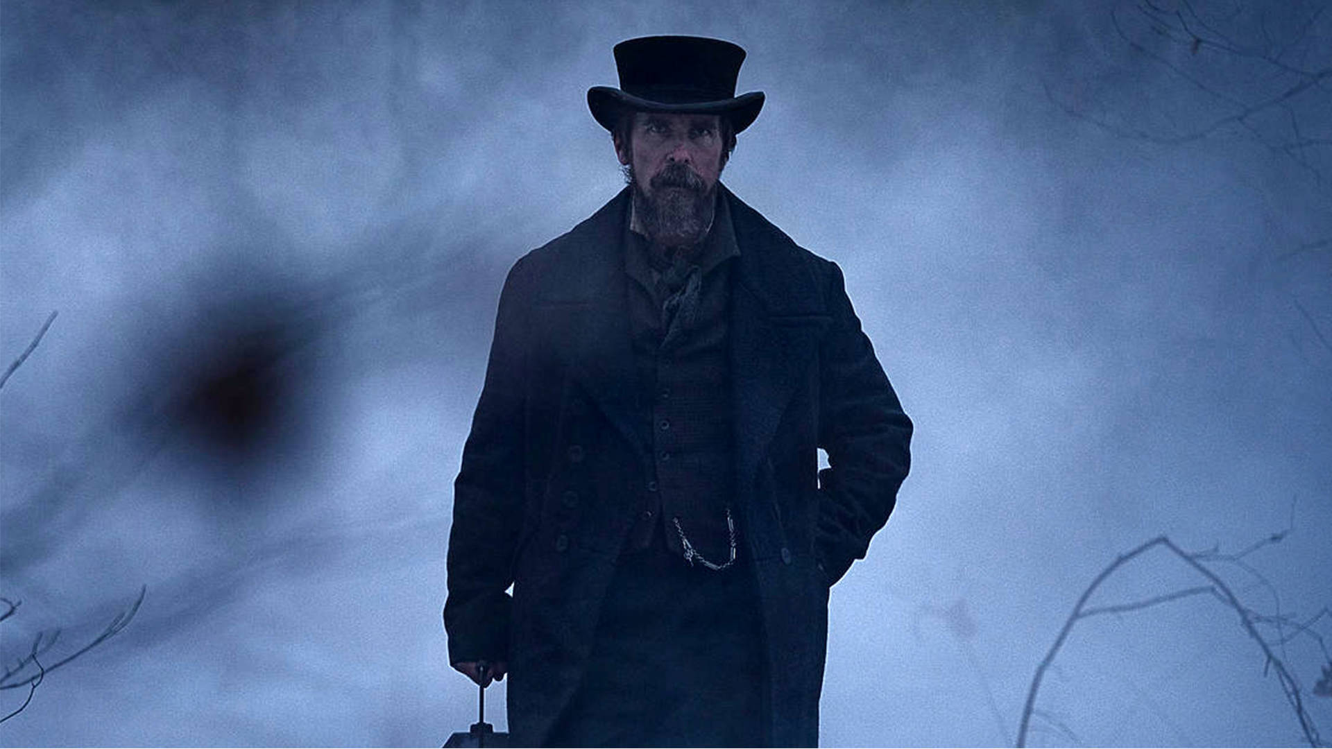 انتشار پوستر تازه فیلم The Pale Blue Eye با نقش‌آفرینی کریستین بیل