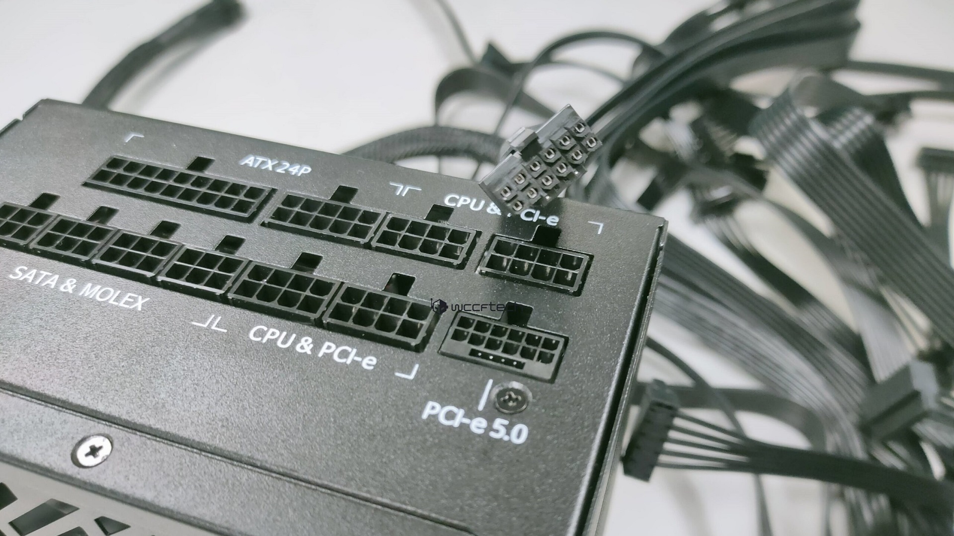 توضیح نحوه اتصال کابل‌های 12VHPWR توسط یک متخصص PSU