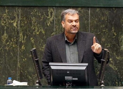 رشیدی کوچی: اینستاگرام در حوادث اخیر با دشمن همکاری کرد