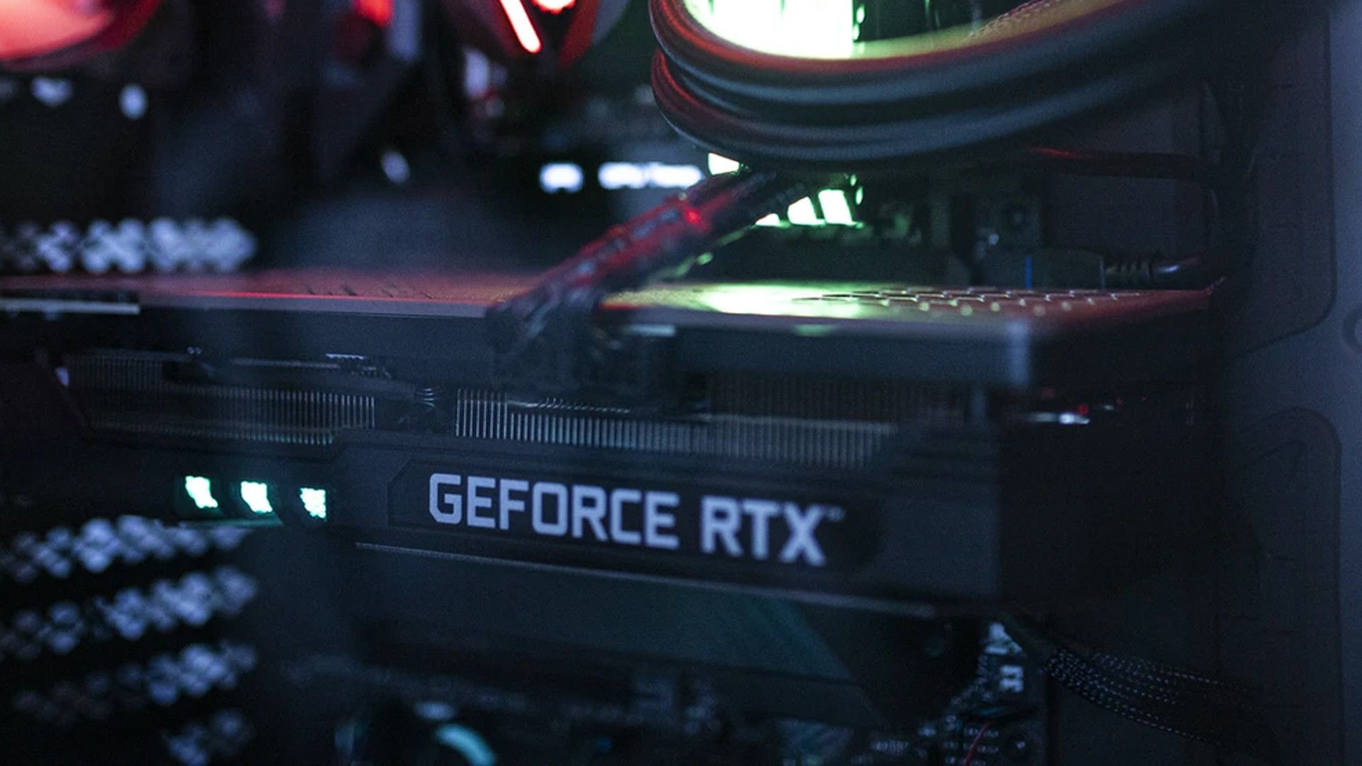 فروش کارت گرافیک RTX 4070 Ti در چین با قیمت بالای ۱۰۰۰ دلار