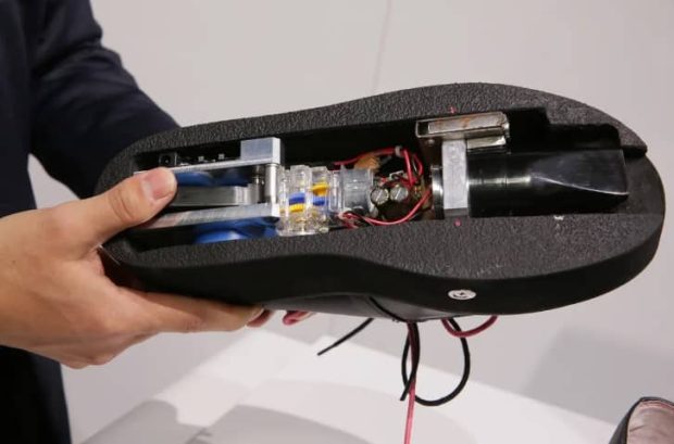 کفش جاروبرقی