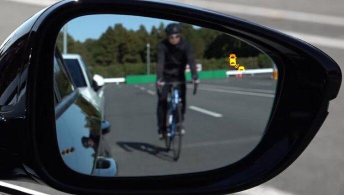 تجهیزات ایمنی که در خودروهای ایرانی دیده نمی‌شود / عکس