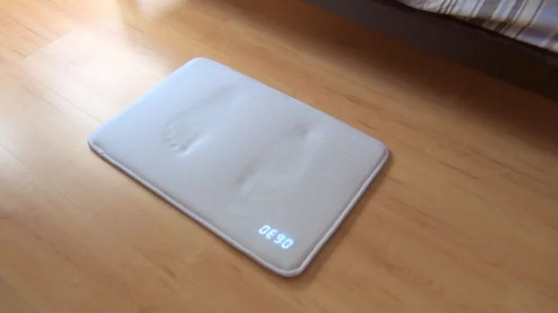 قالیچه ساعت زنگ‌دار