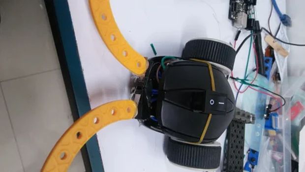 تبدیل ماوس کامپیوتر قدیمی به ربات