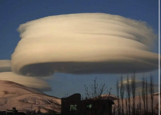 «ابری که 50 سال در آسمان بود» یا «ابر قارچی که بمب اتم ایجاد می‌کند»؟