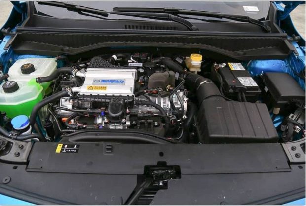 کراس اورTrumpchi GS3 جدید چینی